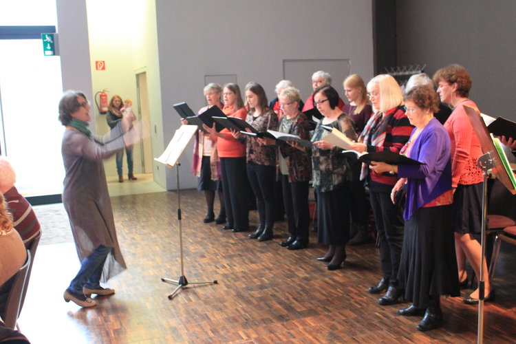 Suomalainen kuoro / Finnischer Chor Suomalainen kuoro / Finnischer Chor