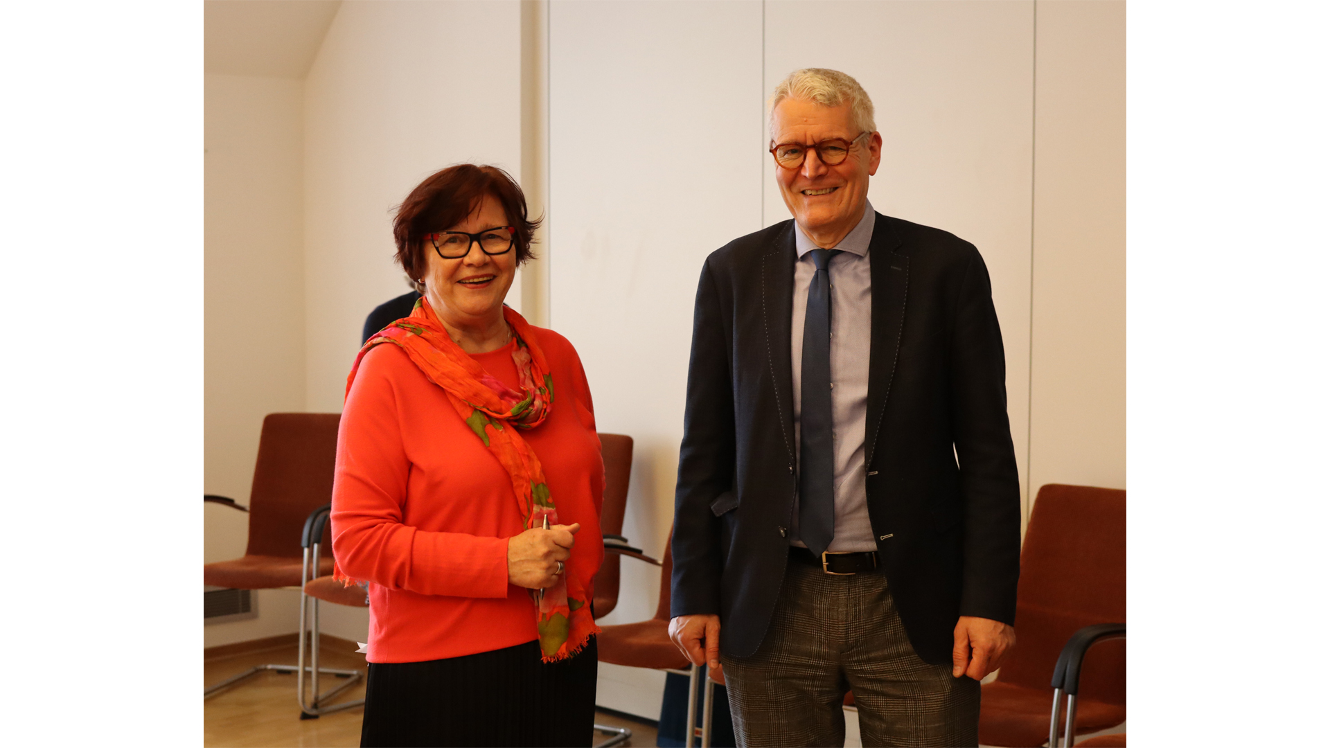 Oberkirchenrat Frank-Dieter Fischbach und Katriina Wegener