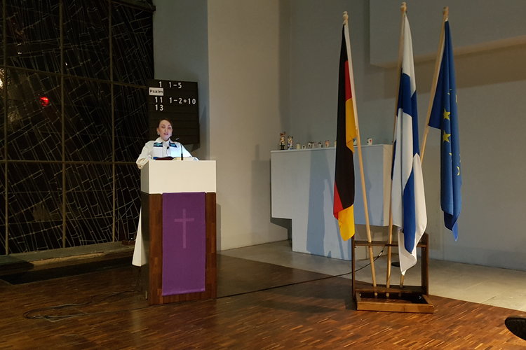 Itsenäisyyspäivän juhlajumalanpalvelus / Gottesdienst zum finnischen Unabhängigkeitstag Itsenäisyyspäivän juhlajumalanpalvelus / Gottesdienst zum finnischen Unabhängigkeitstag