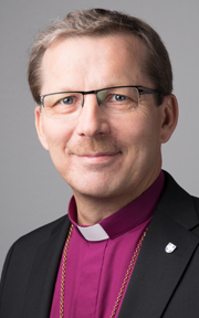 piispa Jukka Keskitalon potretti